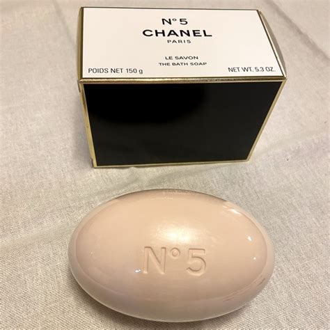 savon bleu de chanel|N°5 The Bath Soap .